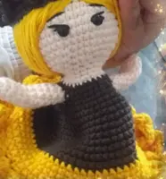 MUÑECA FLOR